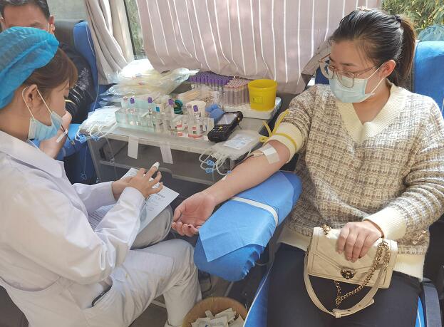 望都县中医医院奉献传递爱心 献血传承生命