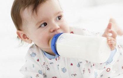 三部委：婴幼儿配方奶粉检出7批次不合格产品