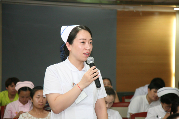 唐山市工人医院开展道德模范人物事迹宣讲活动