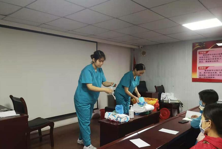 望都县中医医院开展基层医务人员核酸采样培训