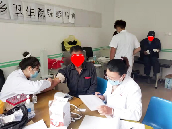 平山县中医院为全县优抚对象进行健康体检
