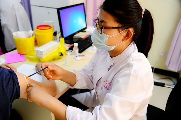 广平县妇幼保健院新冠疫苗接种坚持“六到位”