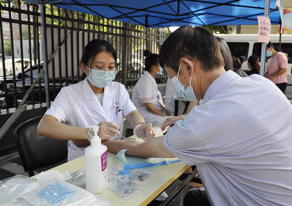 庆祝建党百年健康公益活动在平山县中医院启动